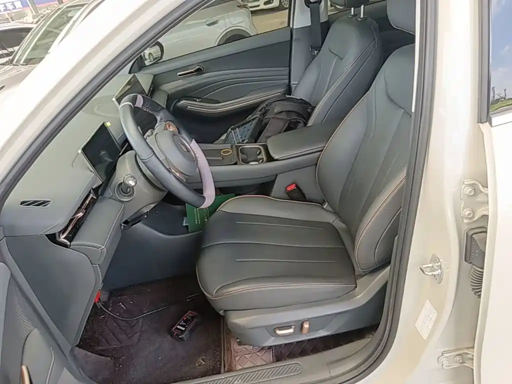 Baojun Yunhai 2025 2026 Model 600km Pure Electric Standard