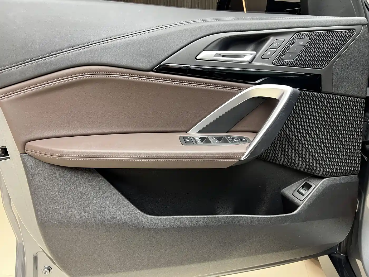 BMW X1 2023 sDrive20Li X Design Package фото 10