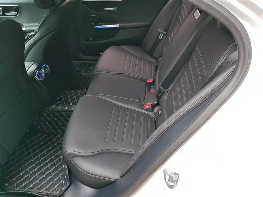 Mercedes-Benz C-Class 2022 Facelift C 200 L Sport фото 17