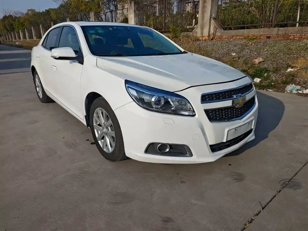 Chevrolet Malibu 2014 2.4L Automatic Luxury фото 3