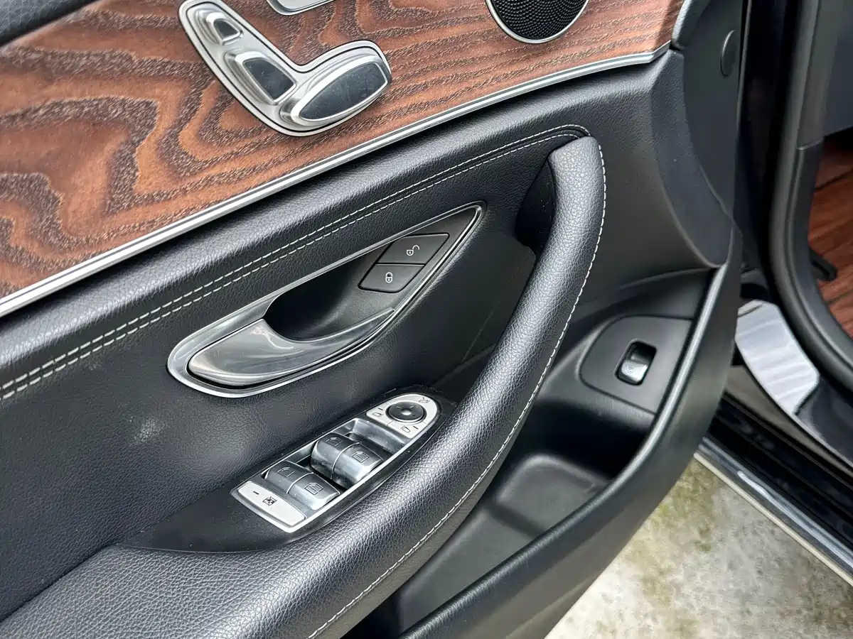Mercedes-Benz E-Class 2020 Facelift E 260 L фото 9