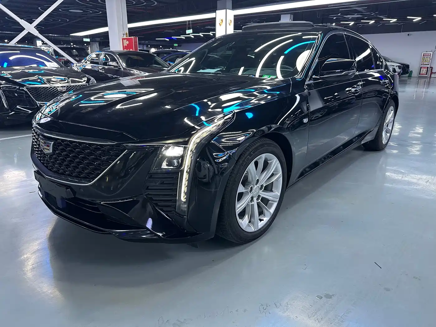 Cadillac CT5 2024 2024 28T Luxury Model Pro