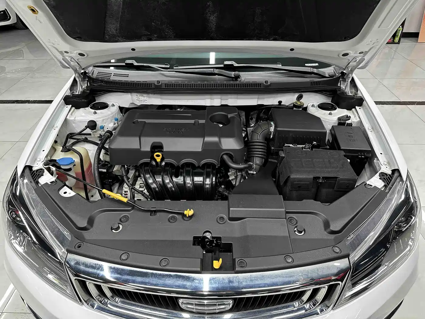 GEELY AUTOMOBILE EMGRAND