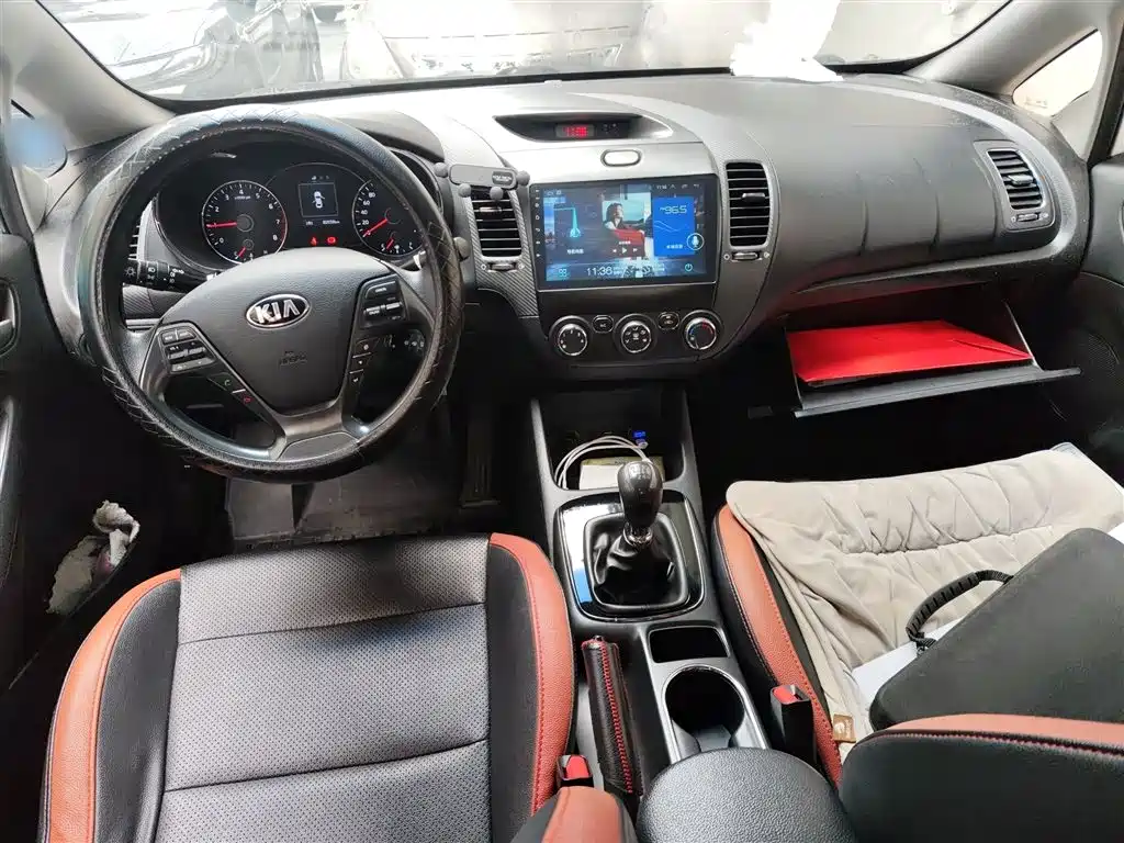 Kia K3 2016 1.6L Manual GL фото 13