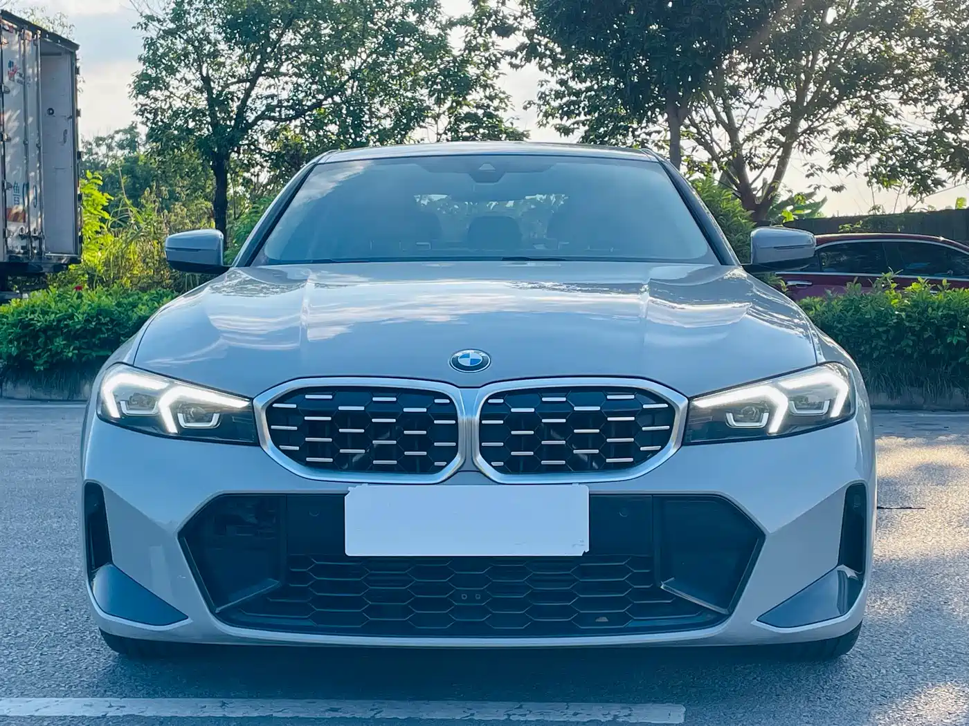 BMW 3 Series 2024 325i M Sport Package фото 2