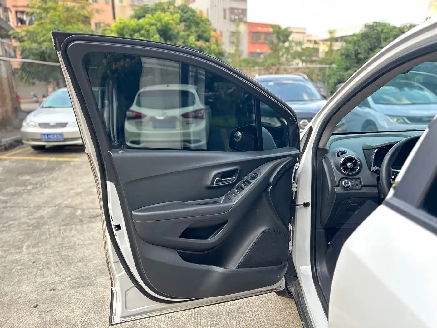 Chevrolet Trax 2017 1.4T Manual 2WD Comfort фото 9