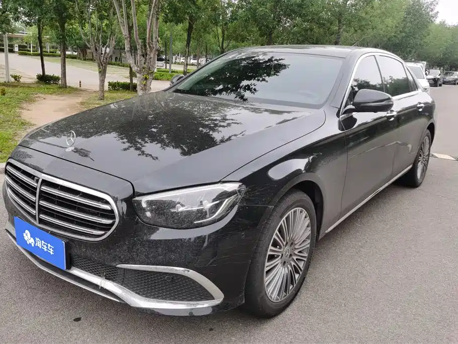 Mercedes-Benz E-Class 2023 E 300 L Fashion