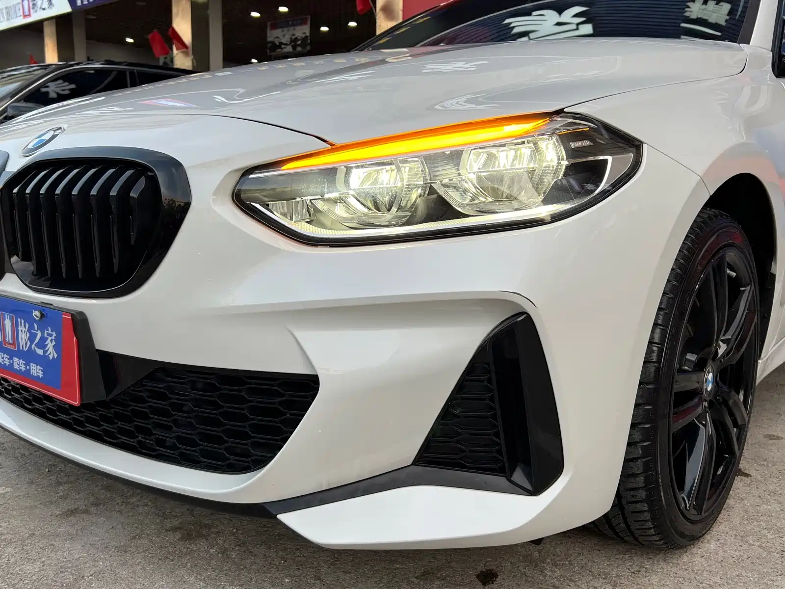 Фото 25 - BMW 1 Series