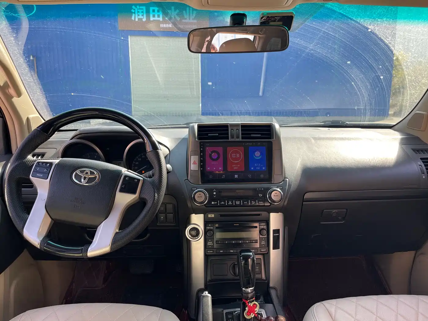 Toyota Prado 2010 4.0L Automatic TX фото 8