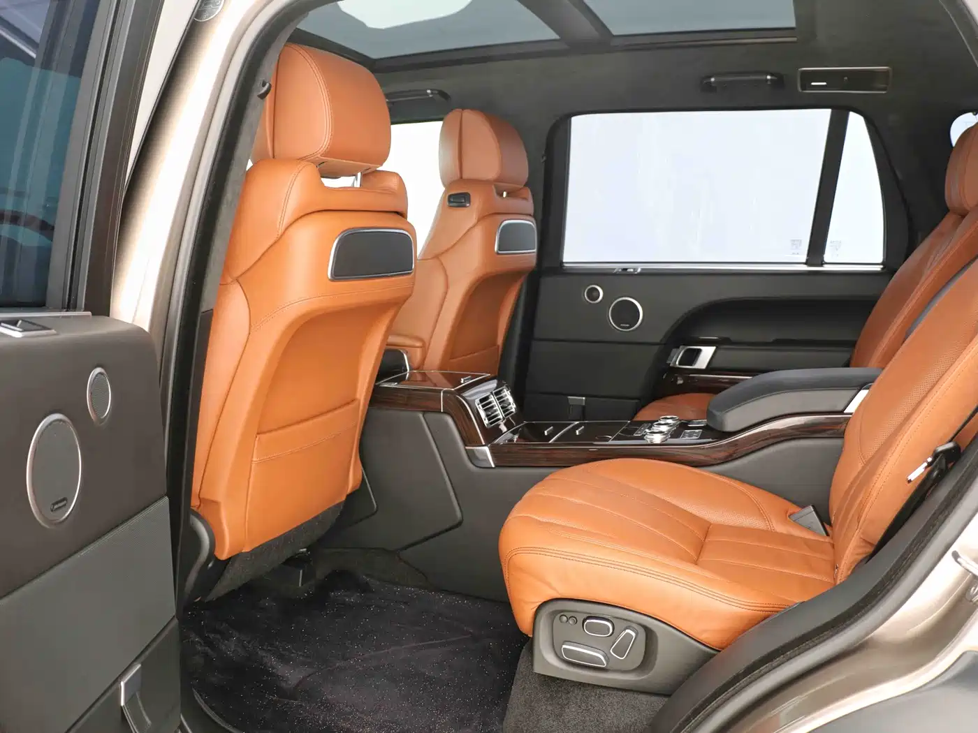 Land Rover Range Rover 2015 2015 3.0 SC V6 Vogue SE Genesis Extended Edition