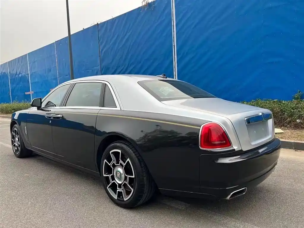 Фото 6 - Rolls-Royce Ghost