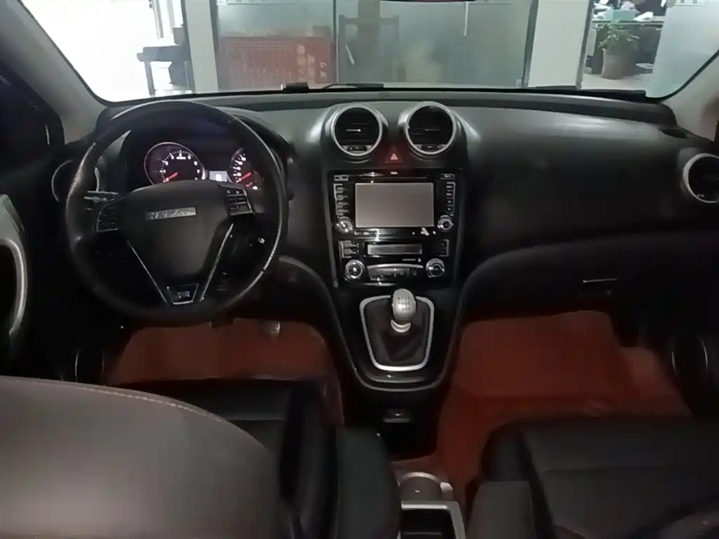 Haval H6 2017 Classic 1.5T Manual 2WD Urban Edition фото 10