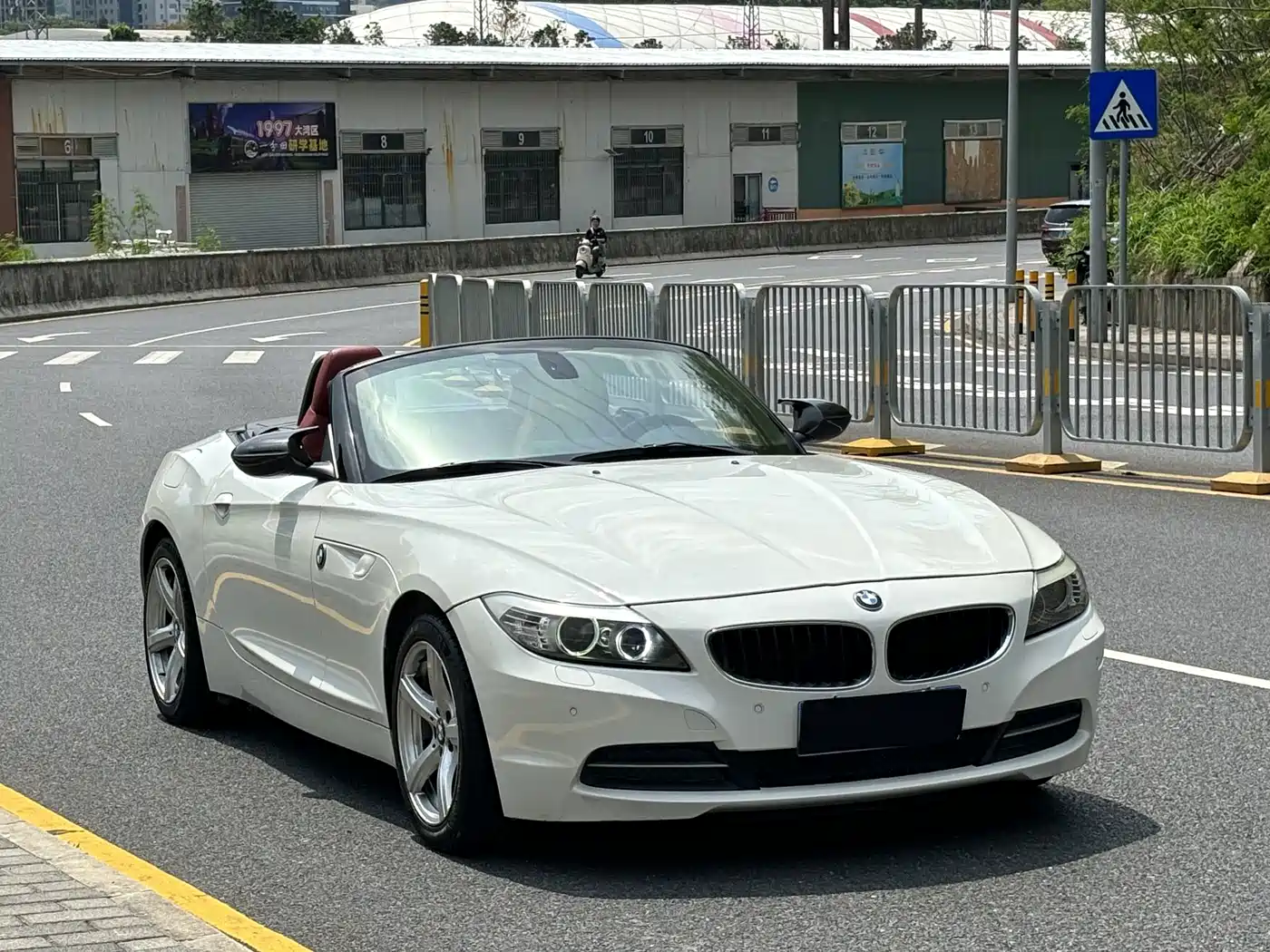 BMW Z4 2012 2012 sDrive20i Leading