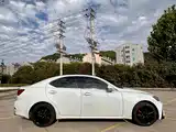 Фото 20 - Lexus IS