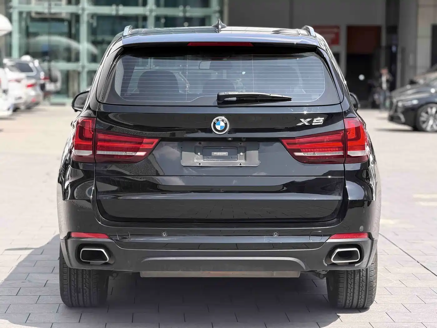 BMW X5 (Import) 2018 xDrive35i Elegant Model фото 15