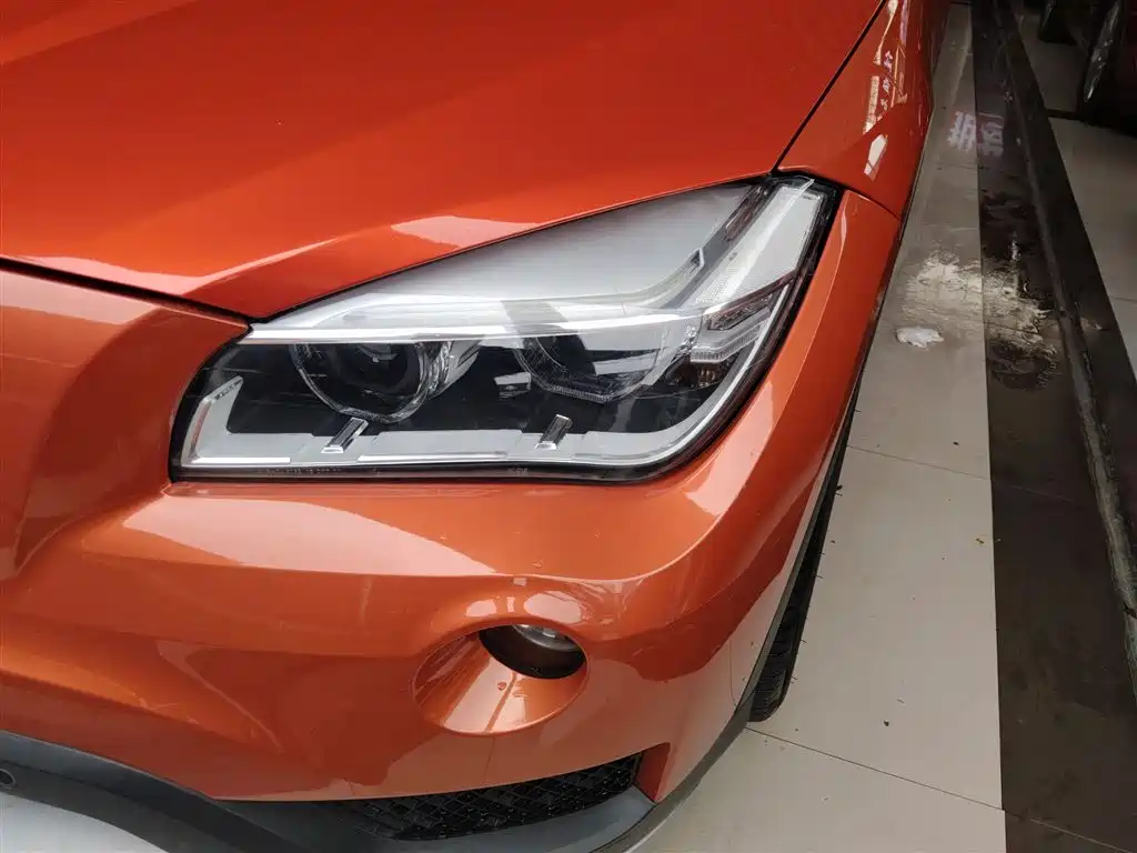 BMW X1 2015 Model sDrive18i Fashion Advanced Edition фото 24