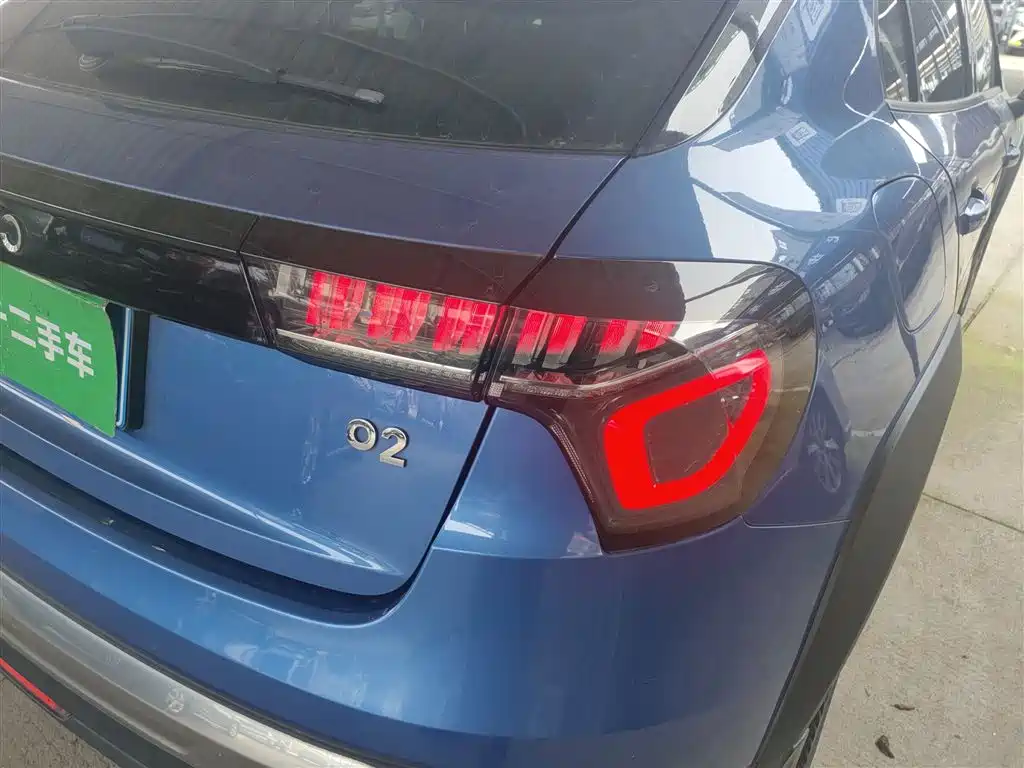 Lynk & Co 02 2018 1.5T DCT 2WD Power Pro Edition China V фото 8