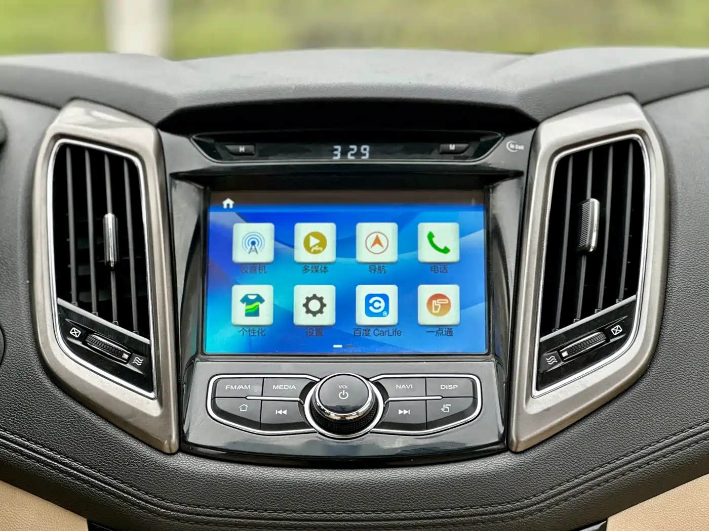 Фото 34 - Changan Eado