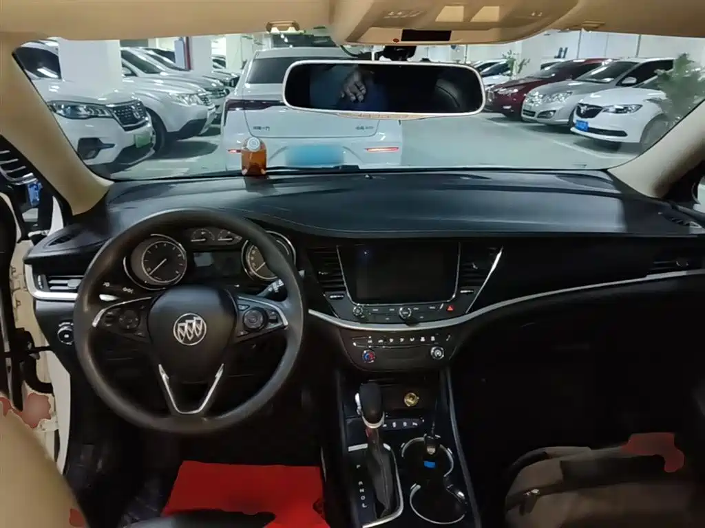 Buick Verano 2015 Sedan 20T Dual-clutch Leading фото 10