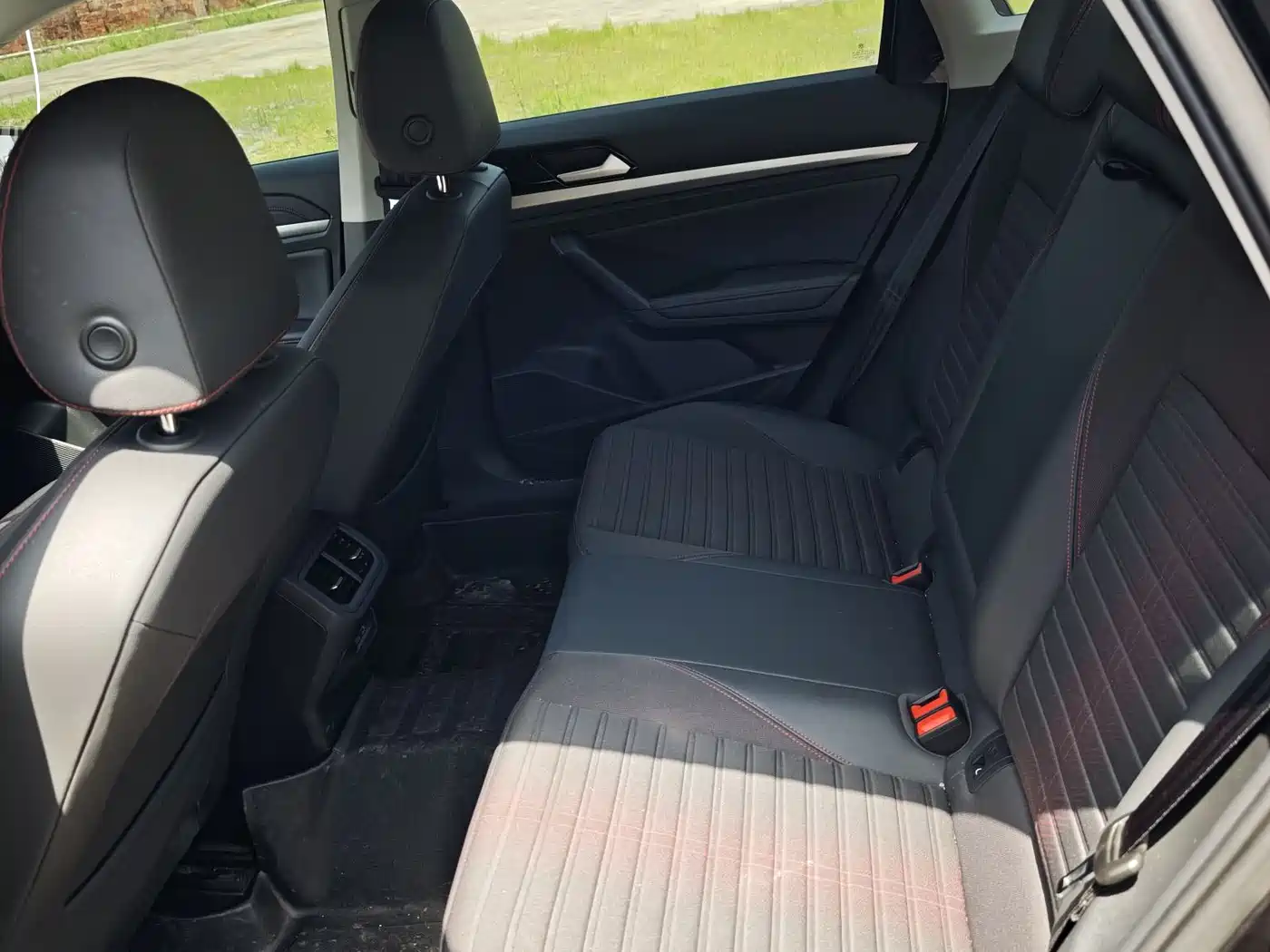 Volkswagen Lavida 2023 280TSI DSG Starlight Comfort Edition фото 5