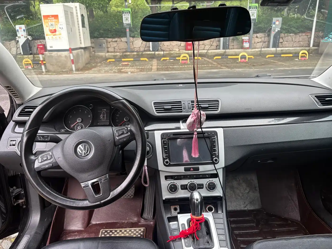 Volkswagen Magotan 2012 Facelift 2.0TSI Luxury фото 10