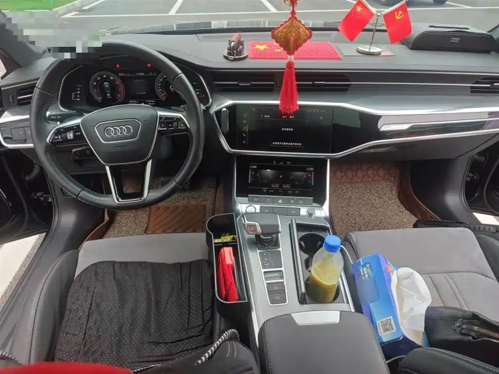Audi A6L 2019 40 TFSI Luxury Dynamic фото 13