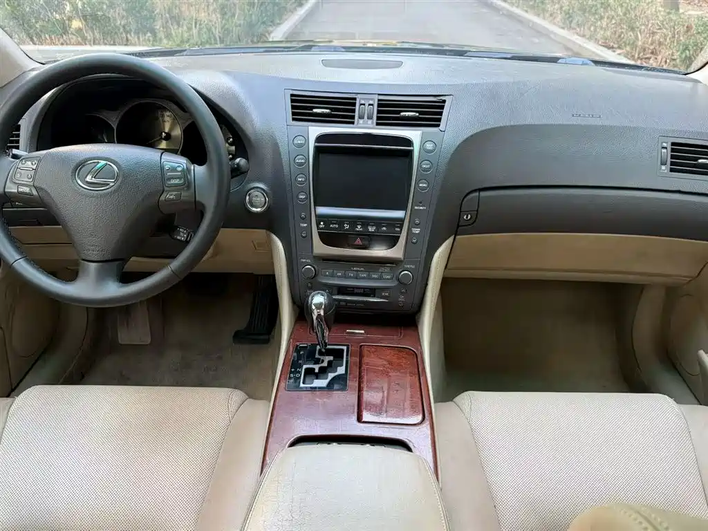 Lexus GS 2007 2005 300