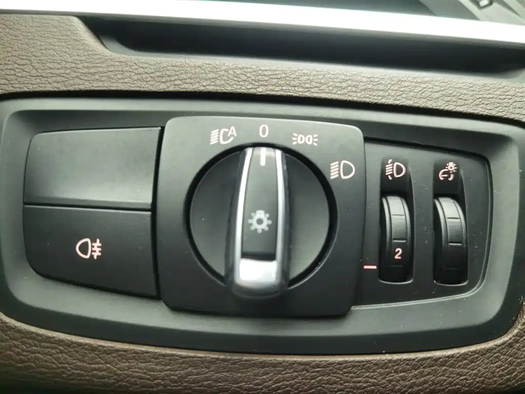 BMW X1 2020 sDrive20Li Fashion Model фото 21