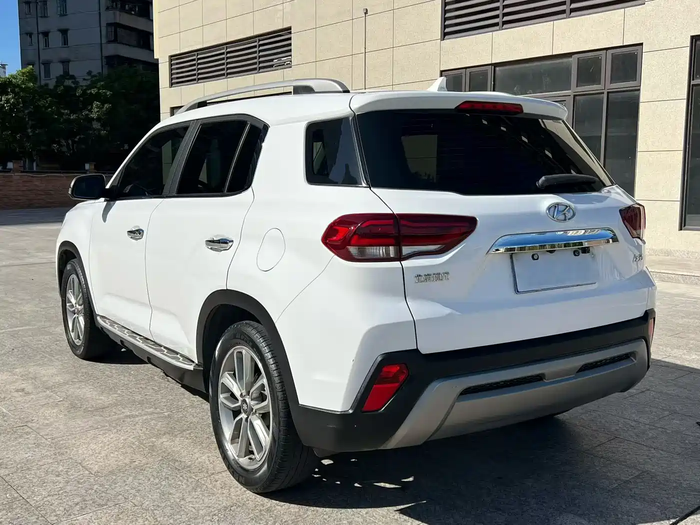 Hyundai Beijing Hyundai ix35 2018 2.0L Automatic 2WD Zhiyong·Enjoyment Edition фото 9