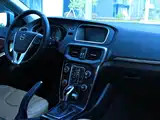 Фото 3 - Volvo V40