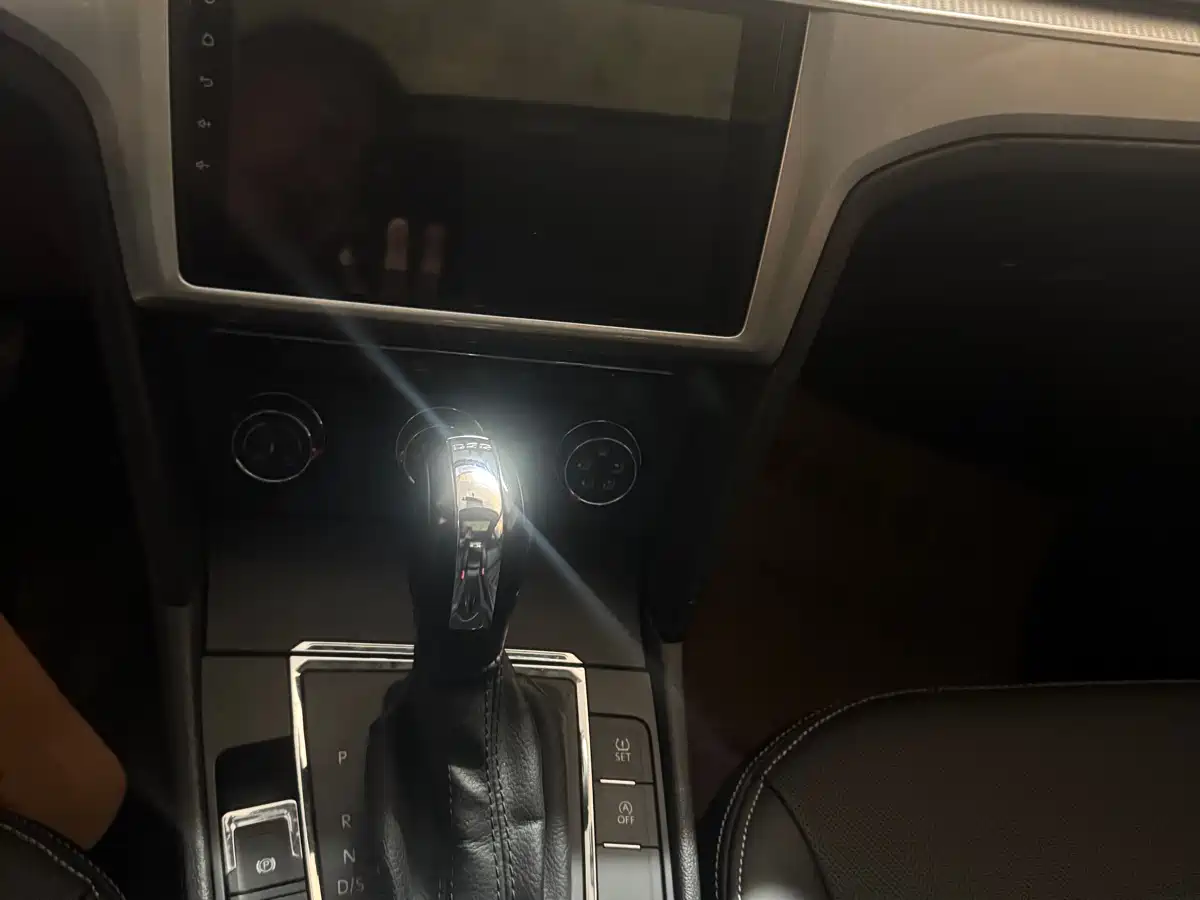 Volkswagen Lamando 2019 230TSI DSG Fashion Edition China VI фото 5