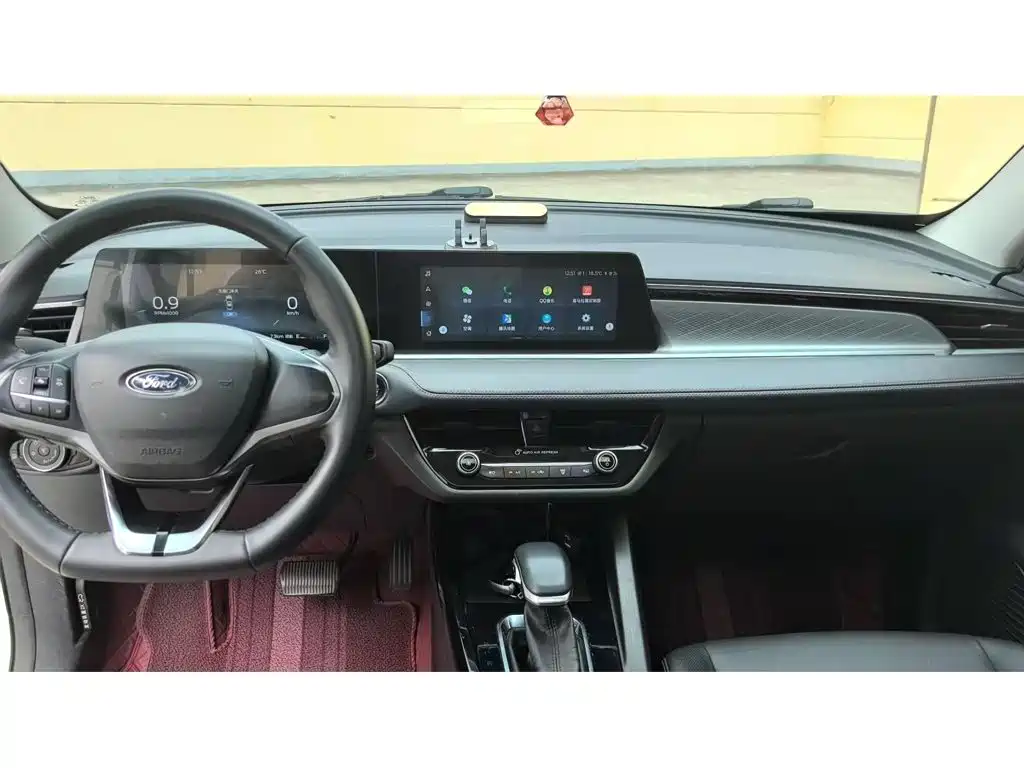 Ford Escort 2022 2021 1.5L Automatic Diamond Edition