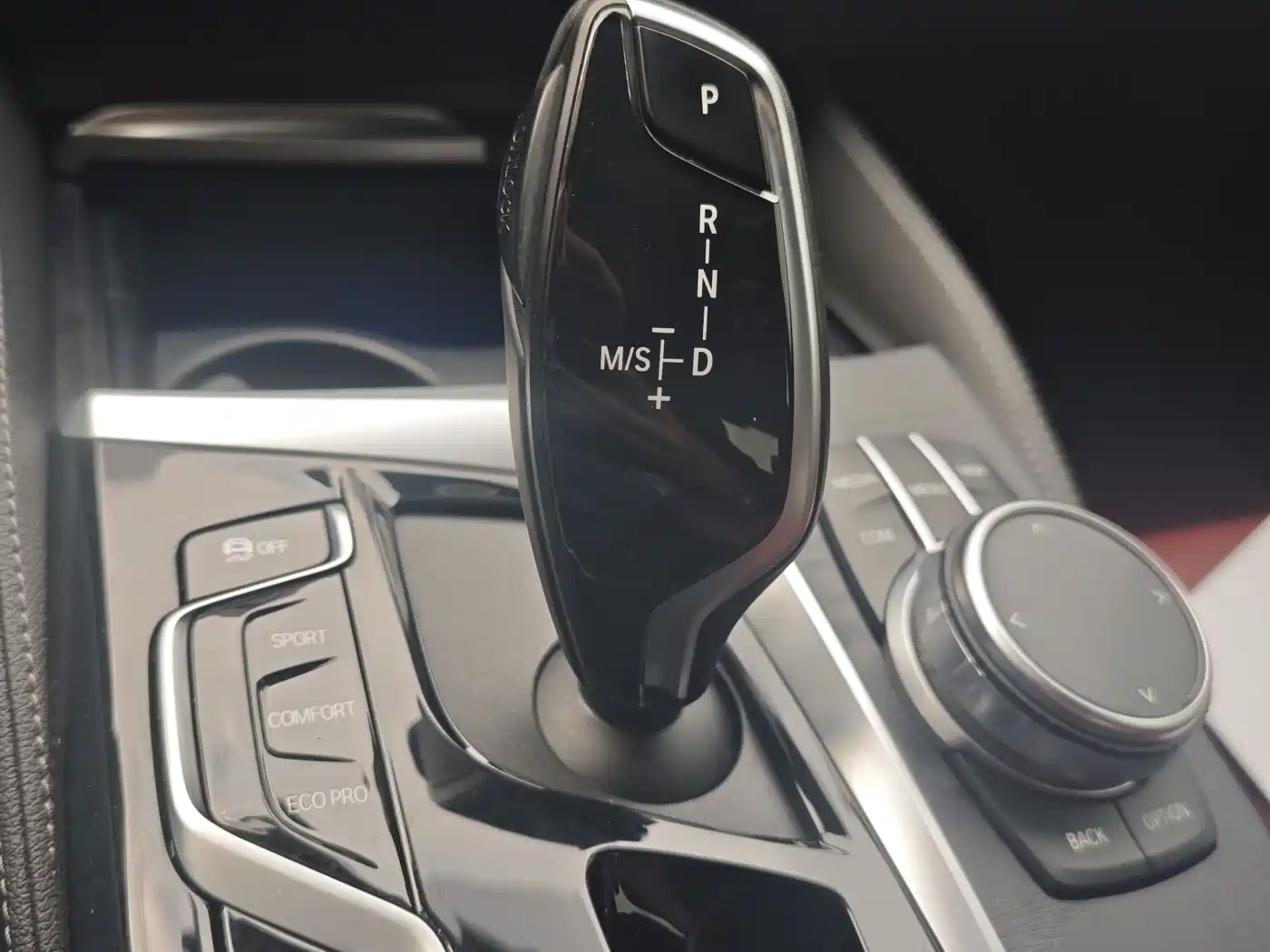 BMW 5 Series 2021 Facelift 530Li Leading M Sport Package фото 14