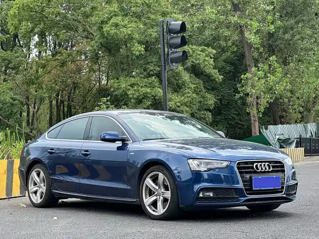 Audi A5 (Import) 2012 3.0TFSI Sportback quattro — фото 4