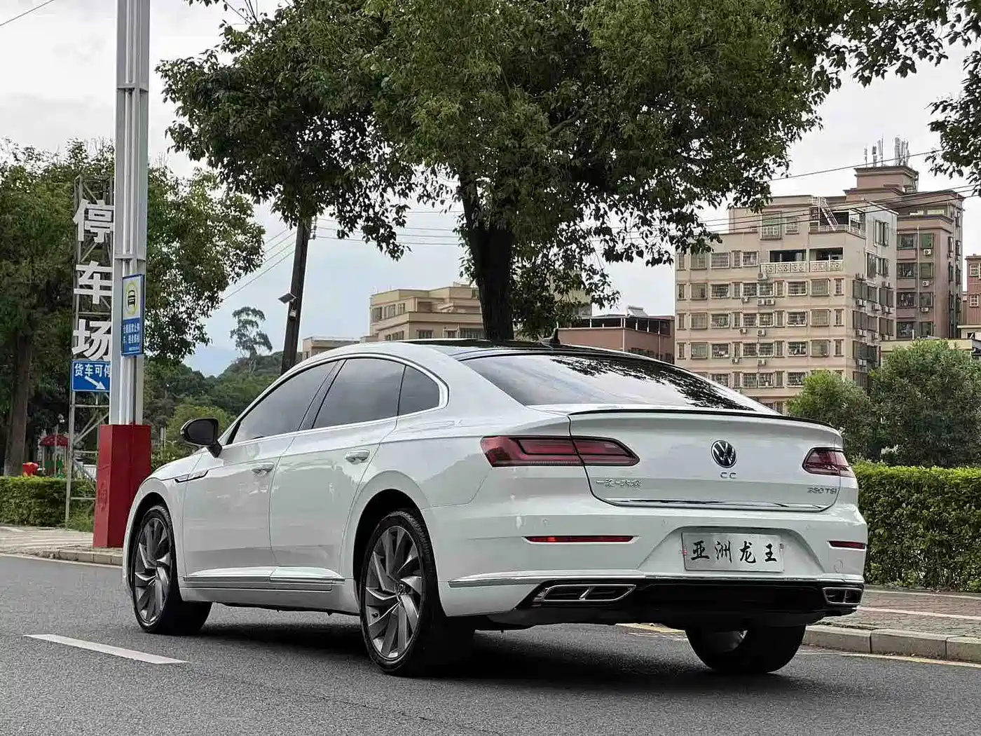 Volkswagen FAW-Volkswagen CC 2021 380TSI Eye-catching Edition фото 4