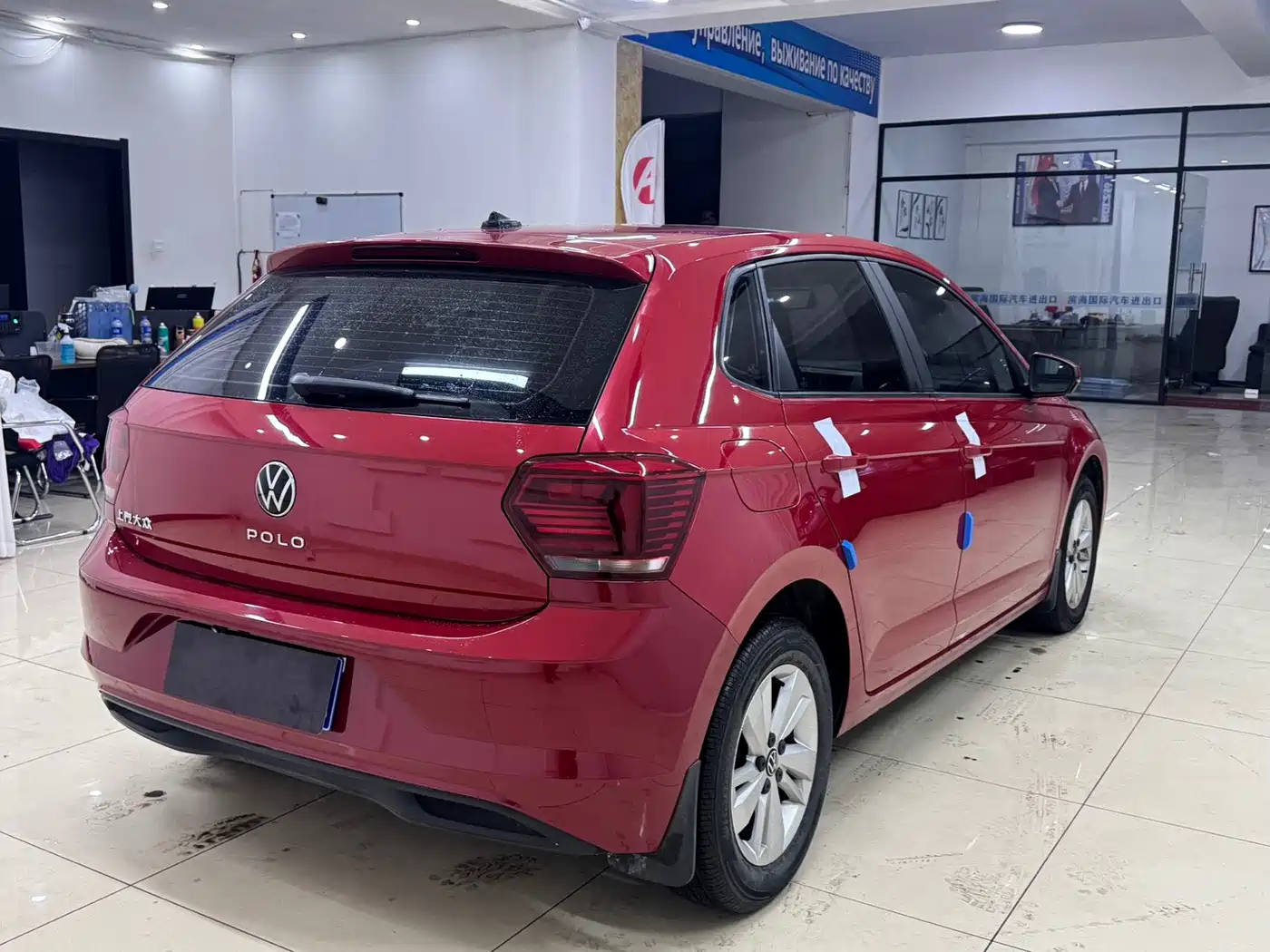Volkswagen Polo 2021 Plus 1.5L Automatic Panorama Enjoyment Edition фото 6