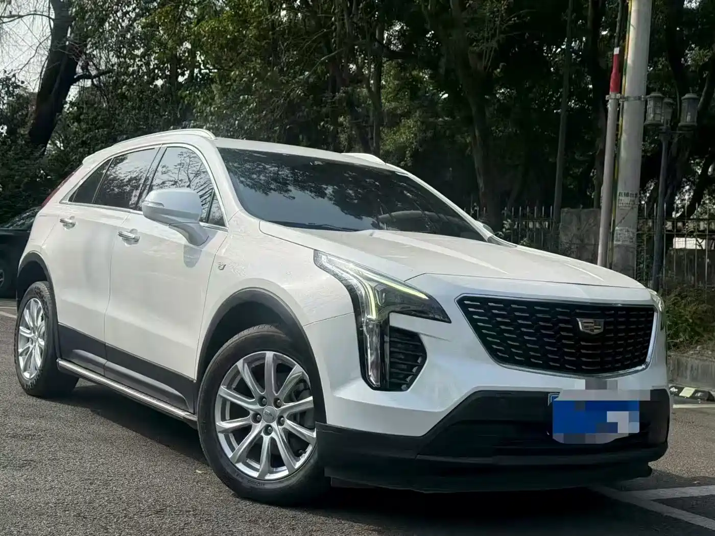 CADILLAC XT4