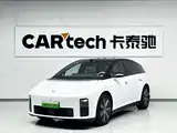 Фото 1 - Li Auto i6