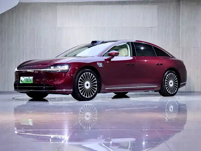 AITO ENJOY THE WORLD S9