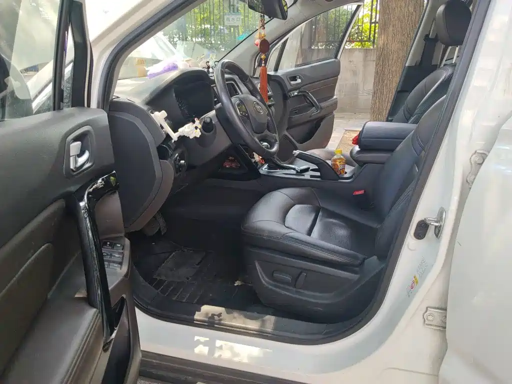 GAC Trumpchi GS4 2015 2015 200T G-DCT Luxury Edition
