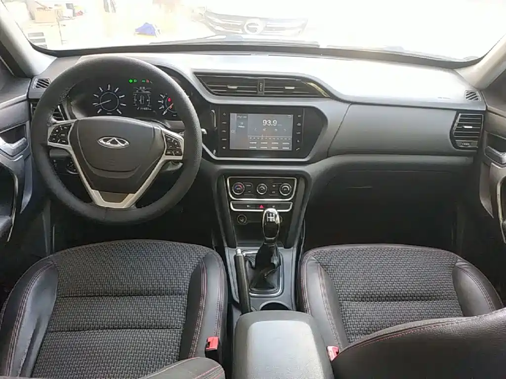 Chery Tiggo 3 2017 2016 1.6L Manual Smart Edition