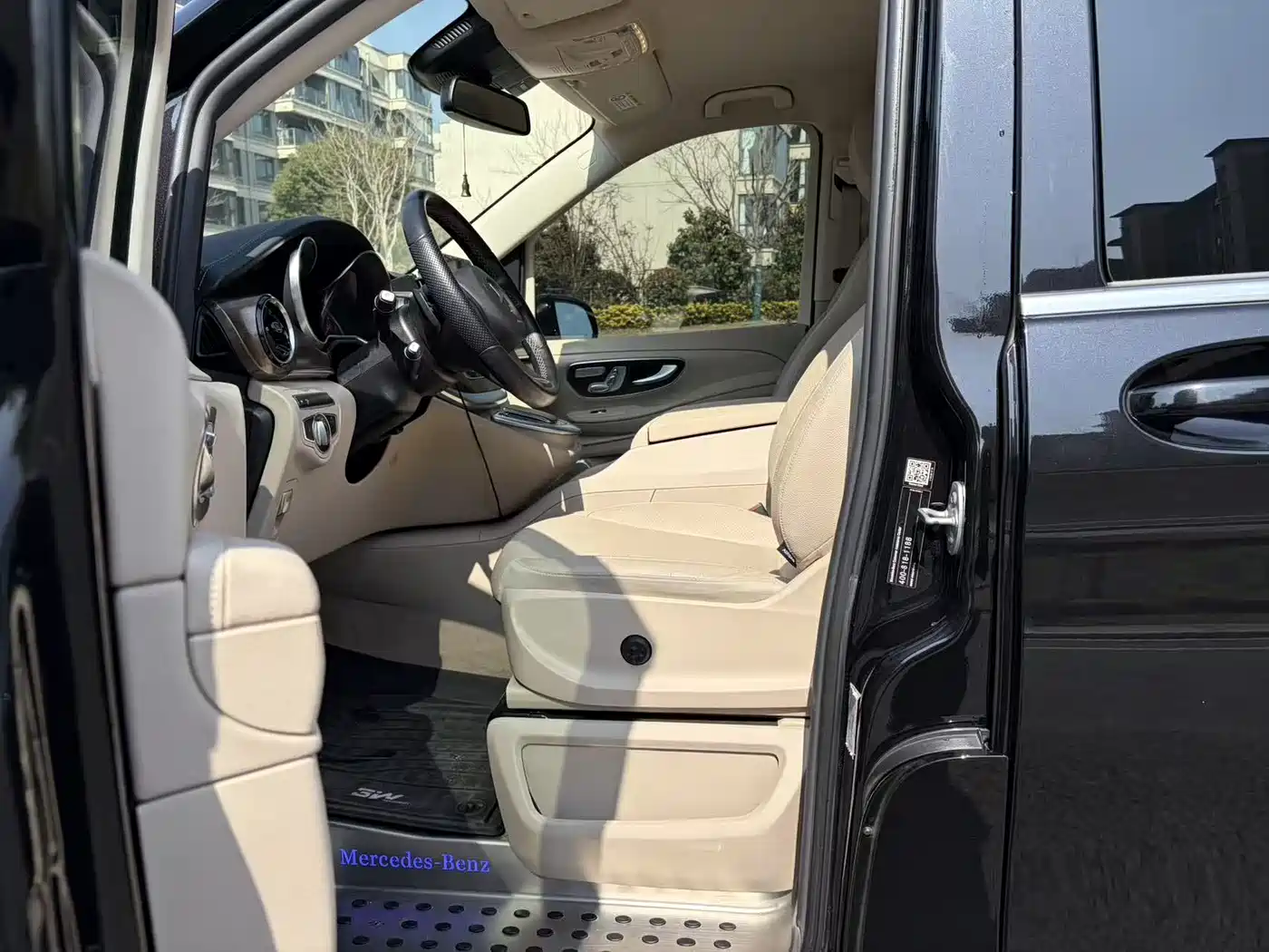 Mercedes-Benz V-Class 2020 V 260 Luxury Edition фото 12