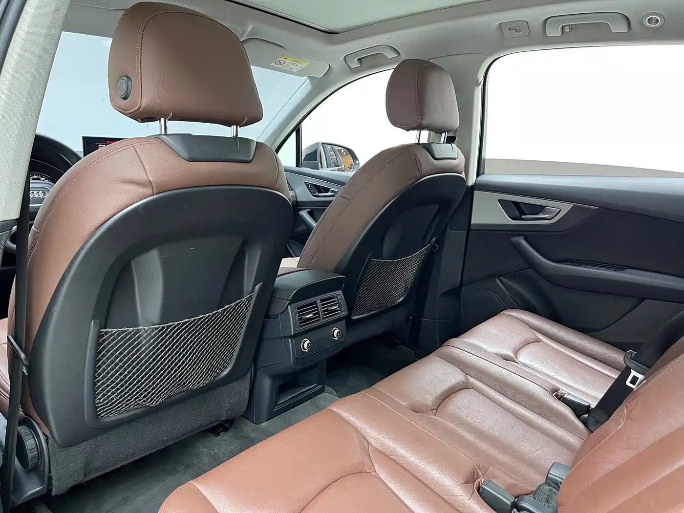 Фото 7 - Audi Q7