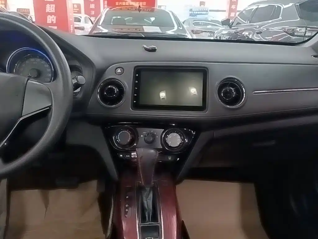 Honda XR-V 2015 2015 1.8L EXi CVT Comfort