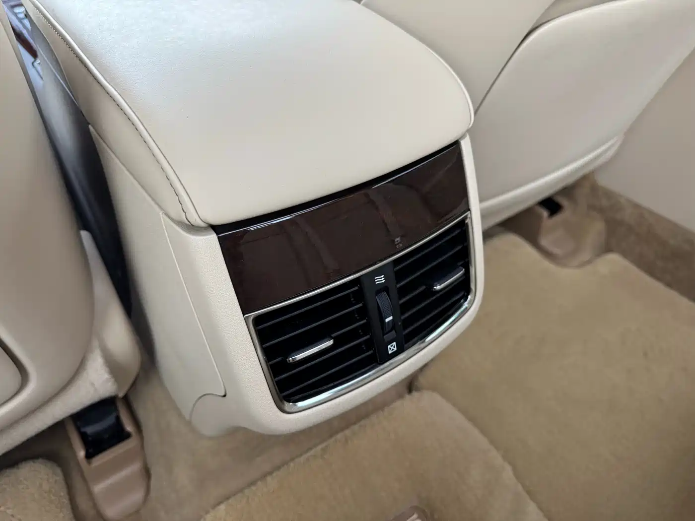 Lexus ES 2010 350 Luxury Edition фото 16