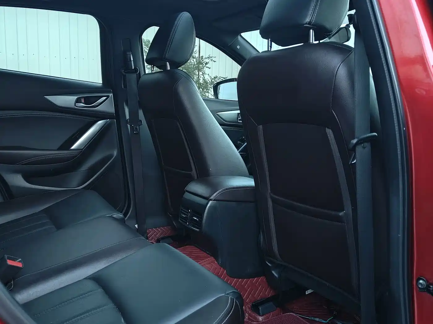 Фото 8 - Mazda CX-4