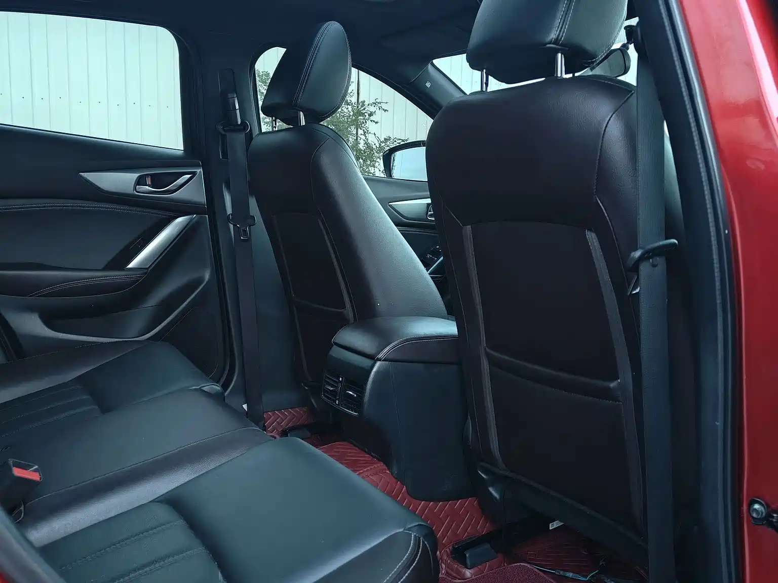 Фото 8 - Mazda CX-4