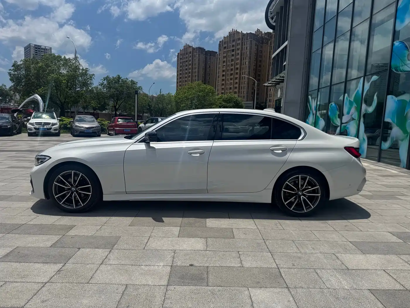 BMW 3 Series 2021 Facelift 325Li M Sport Package фото 7