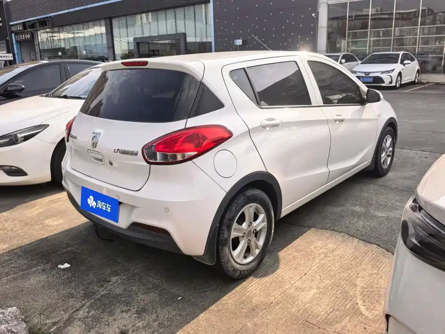 Baojun 310 2017 2016 1.2L Manual Comfort Model
