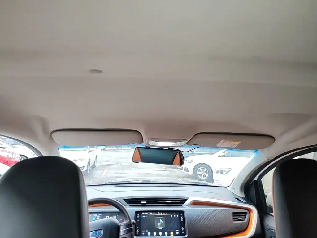Geely Yuanjing X1 2018 2017 1.3L Manual Crazy Fun Edition